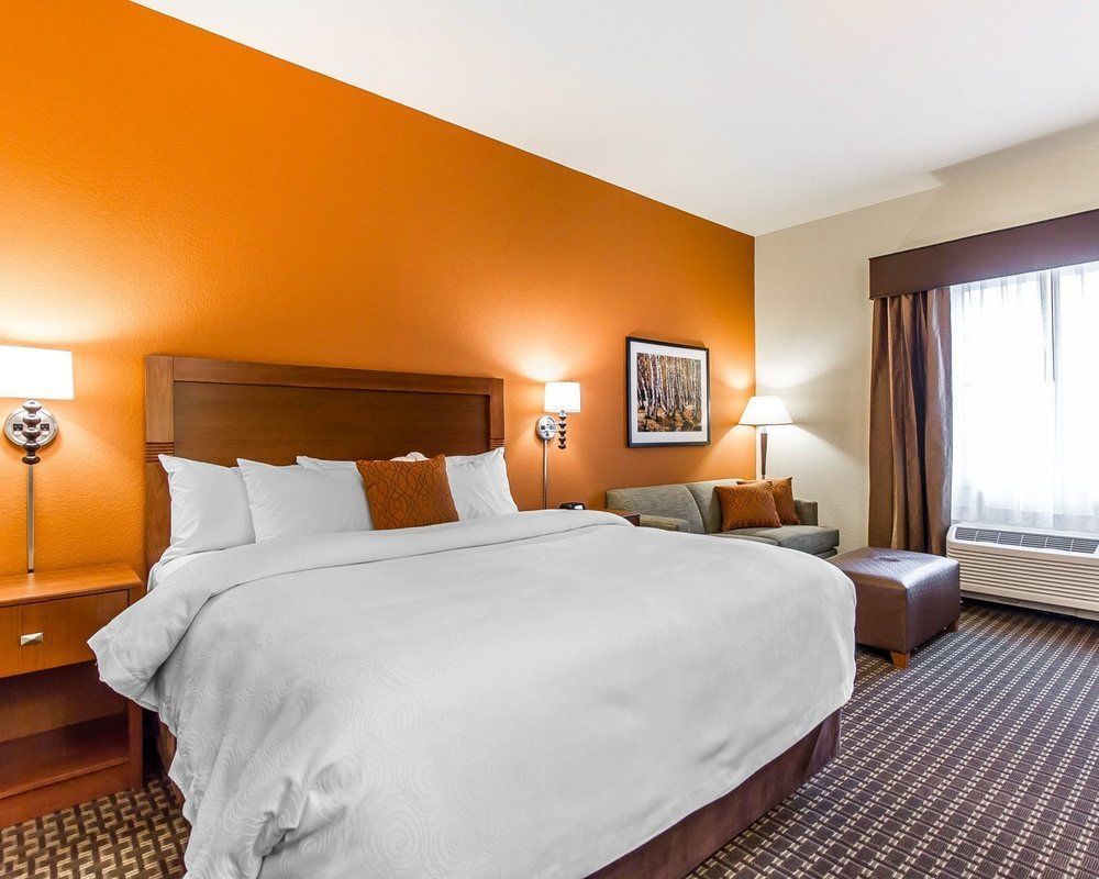 Mainstay Suites Stanley Zewnętrze zdjęcie