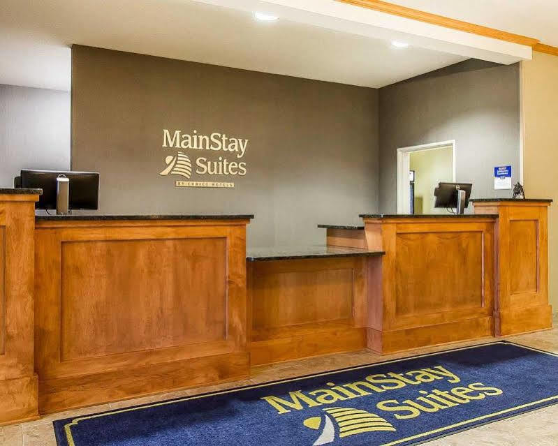 Mainstay Suites Stanley Zewnętrze zdjęcie