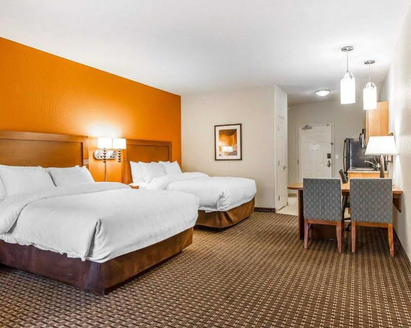Mainstay Suites Stanley Zewnętrze zdjęcie